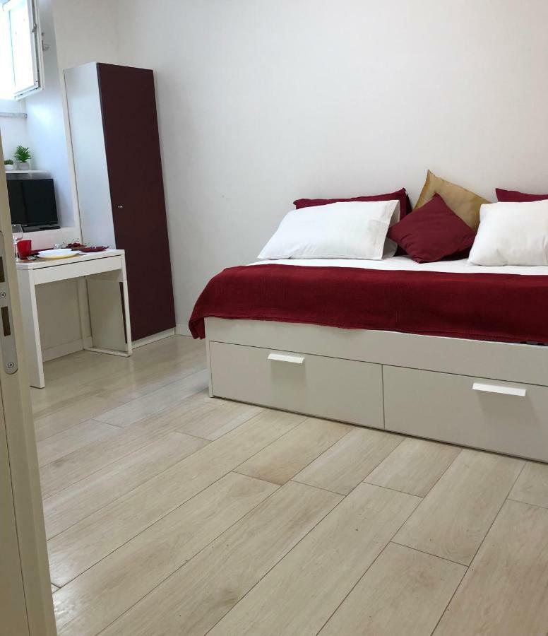 Fv Studios Riviera Napoli Eksteriør bilde